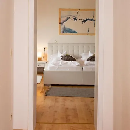 Alter Weißbräu Hotel 2*